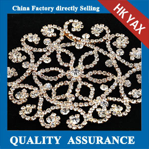 M302 shiny crystal embellishment